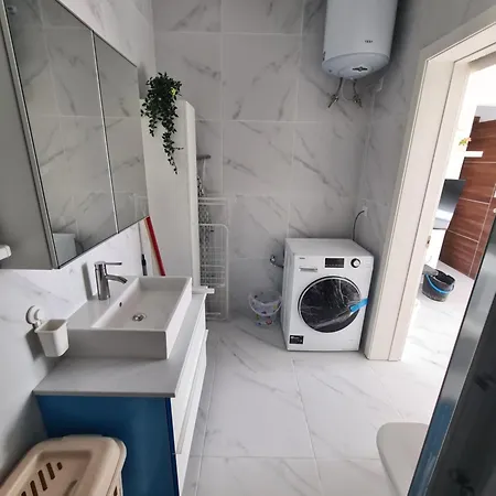 Top Floor With Terrace And 5 Mins Walk To Centre Apartment Marsaskala